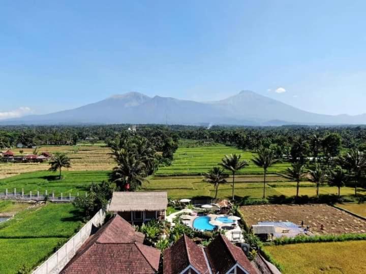 Tetebatu Flush Harmony Hotel Exterior photo