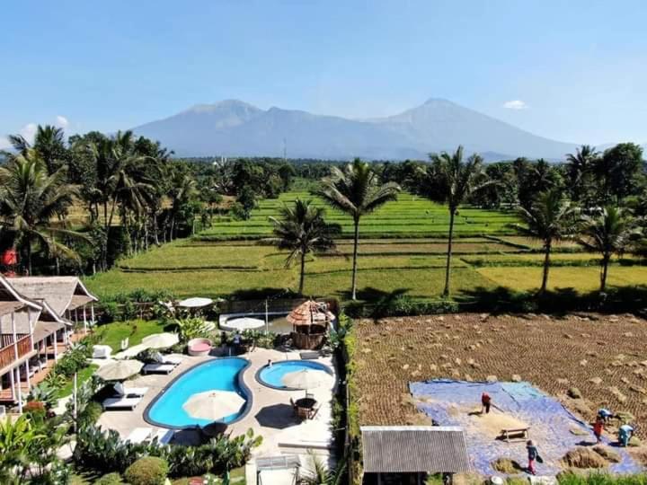 Tetebatu Flush Harmony Hotel Exterior photo
