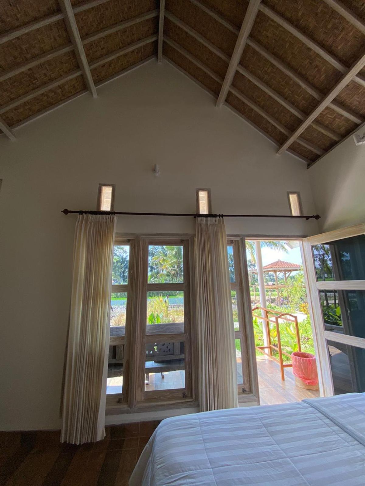 Tetebatu Flush Harmony Hotel Room photo